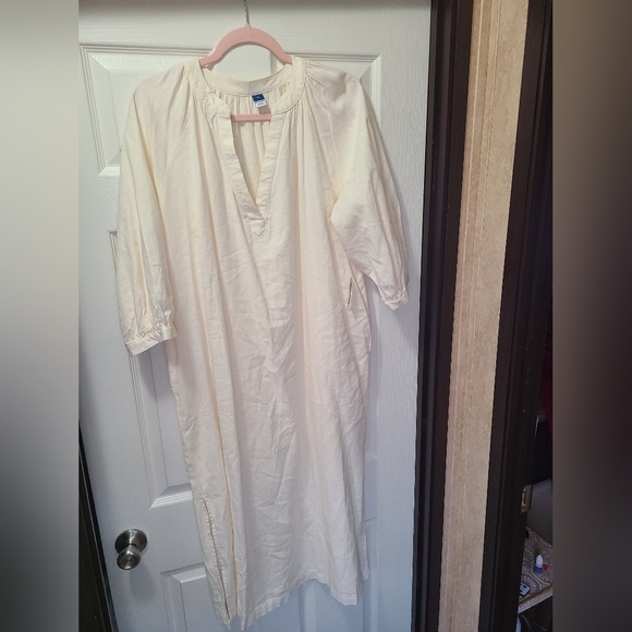 NWT Old Navy Split-Neck Linen-Blend Midi Dress, - Picture 3 of 8